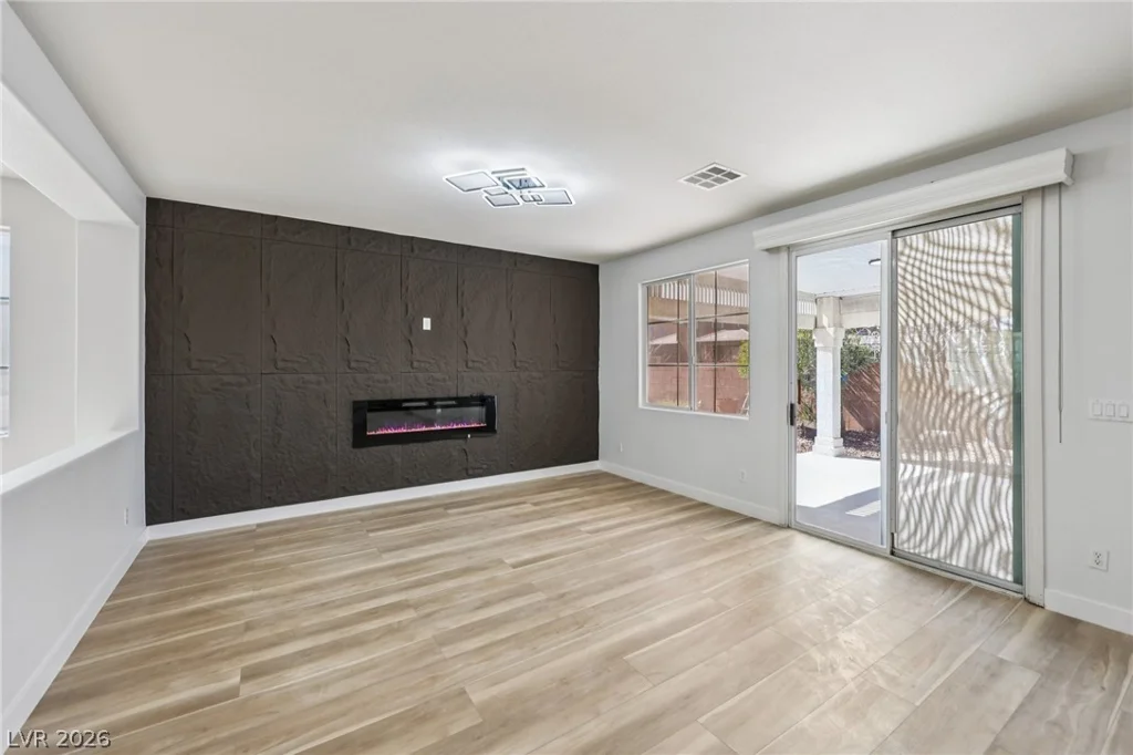 977 Courtney Valley, Henderson, NV 89052