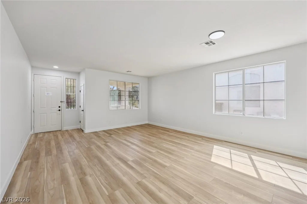 977 Courtney Valley, Henderson, NV 89052