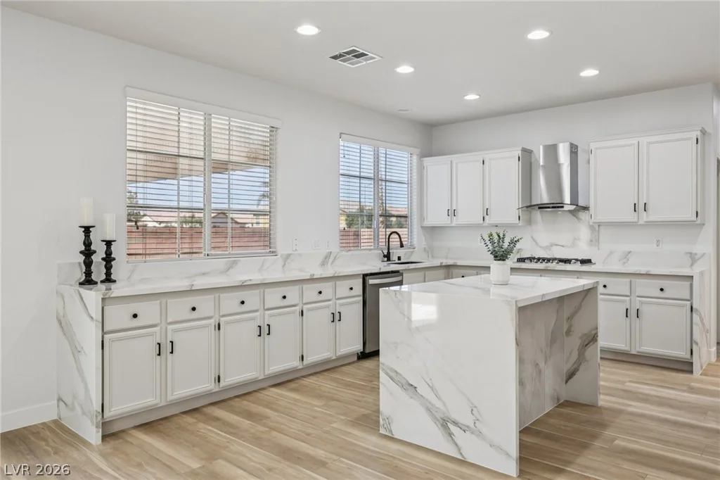 977 Courtney Valley, Henderson, NV 89052