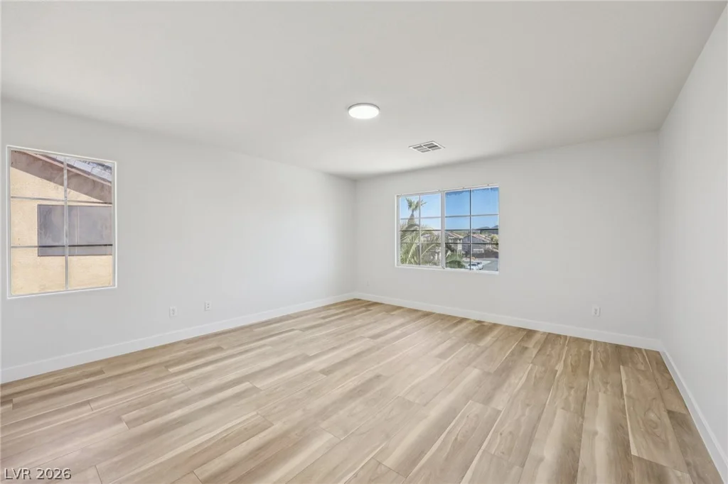 977 Courtney Valley, Henderson, NV 89052