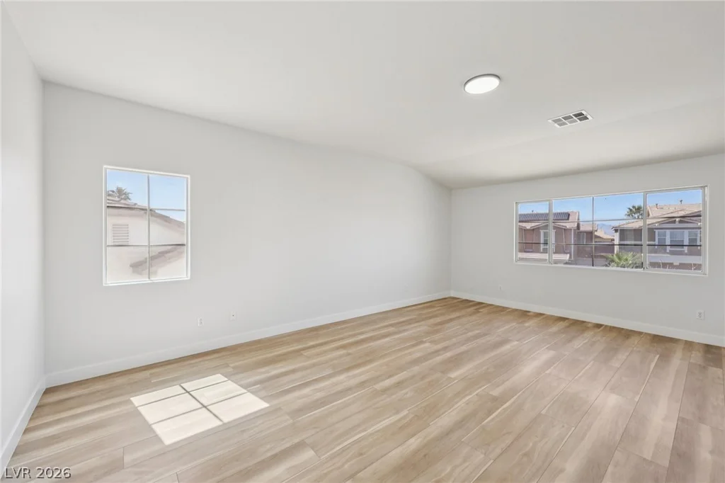 977 Courtney Valley, Henderson, NV 89052