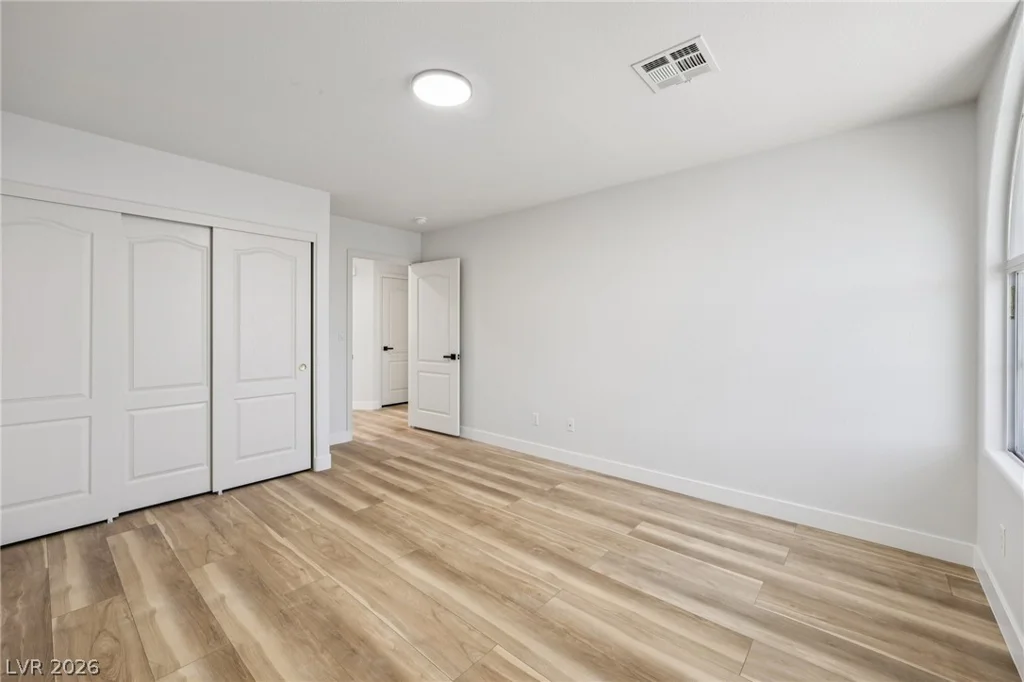 977 Courtney Valley, Henderson, NV 89052