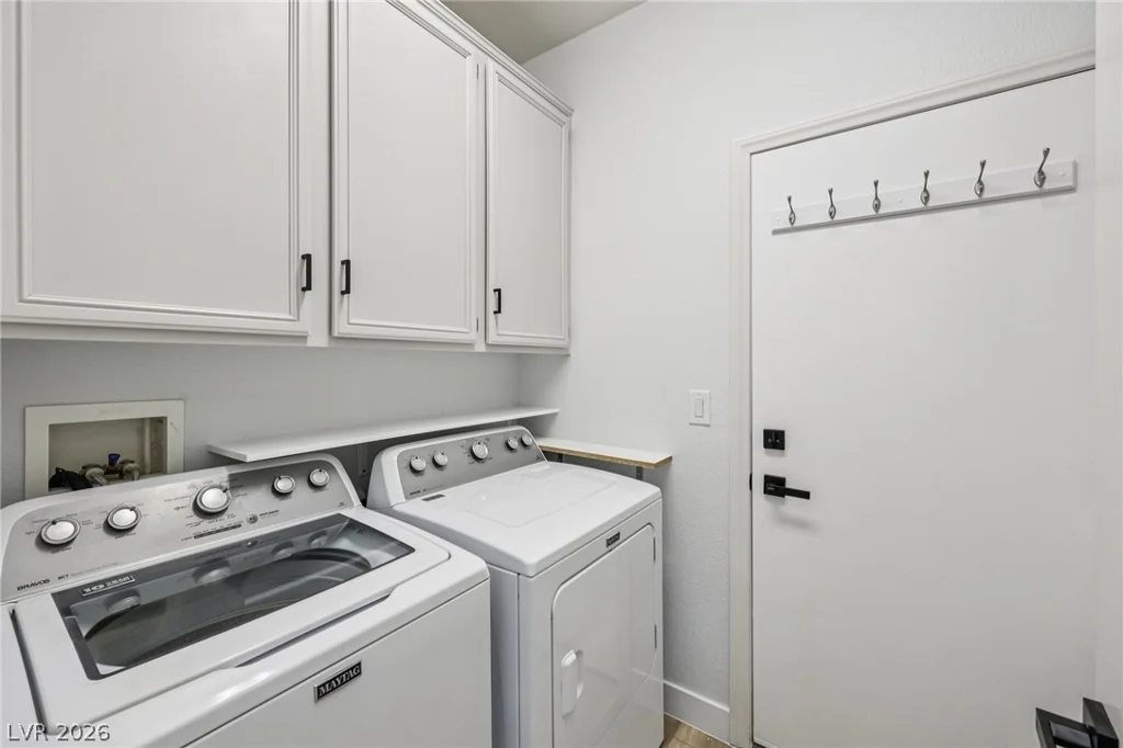 977 Courtney Valley, Henderson, NV 89052