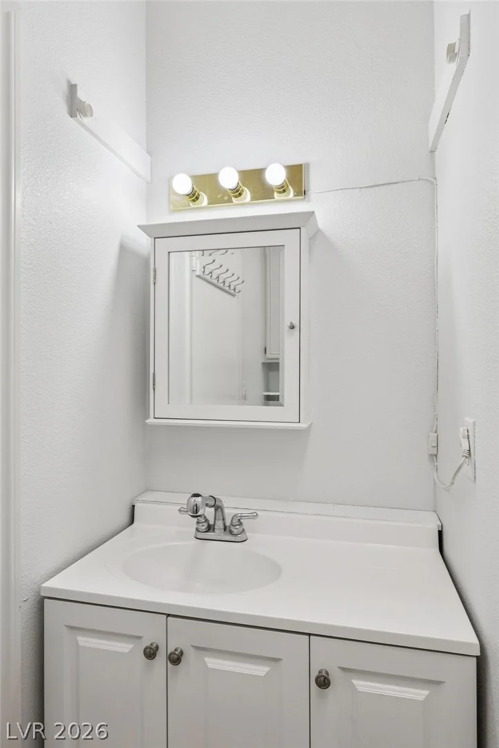 977 Courtney Valley, Henderson, NV 89052