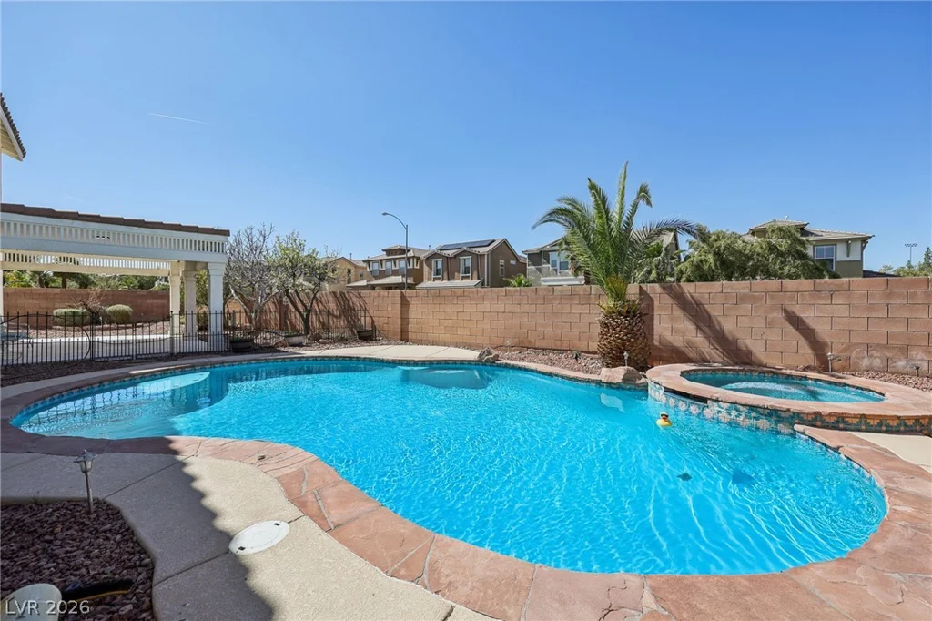 977 Courtney Valley, Henderson, NV 89052