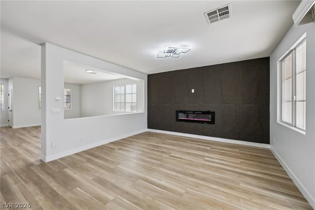 977 Courtney Valley, Henderson, NV 89052