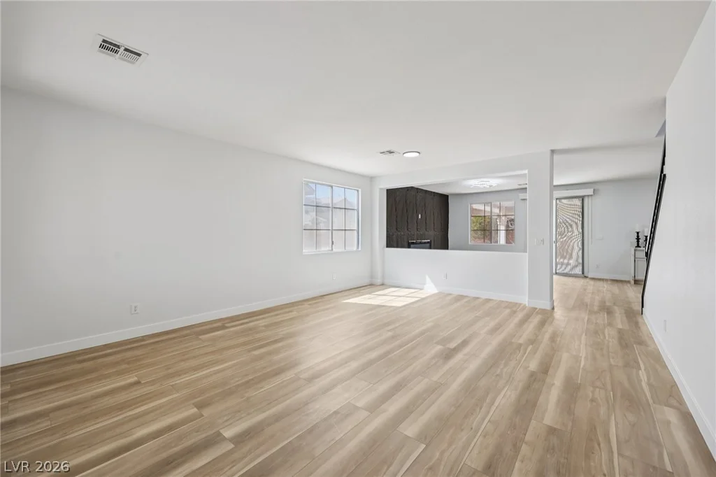 977 Courtney Valley, Henderson, NV 89052