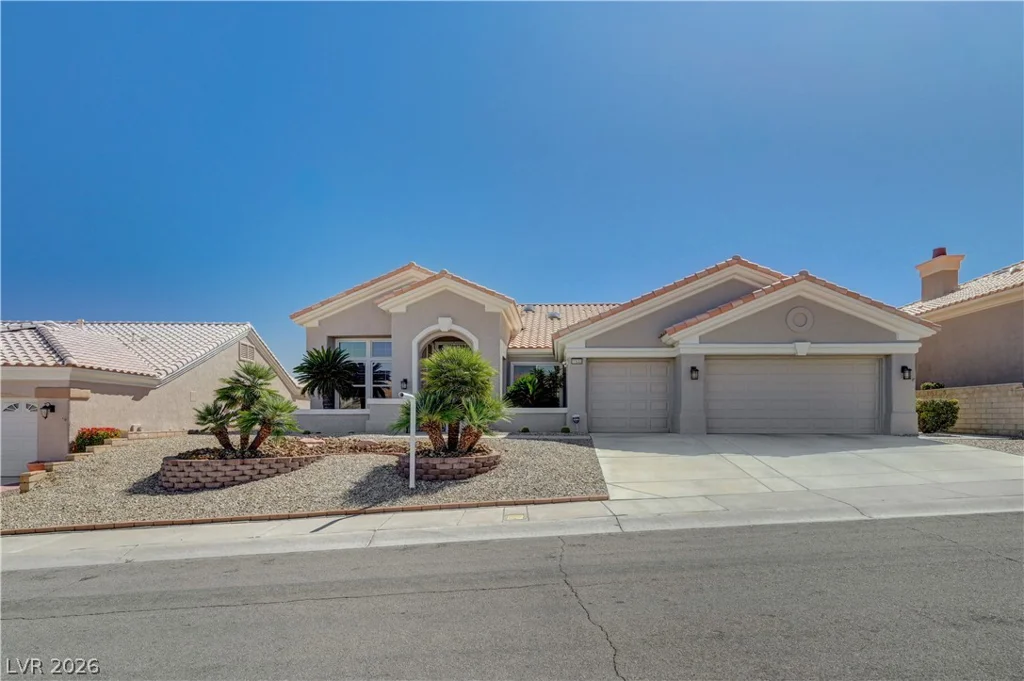 10533 Shoalhaven, Las Vegas, NV 89134