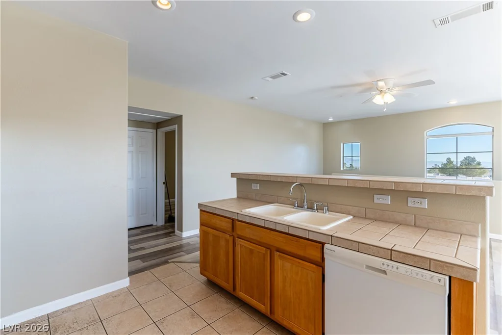 1320 RED GABLE, Las Vegas, NV 89144