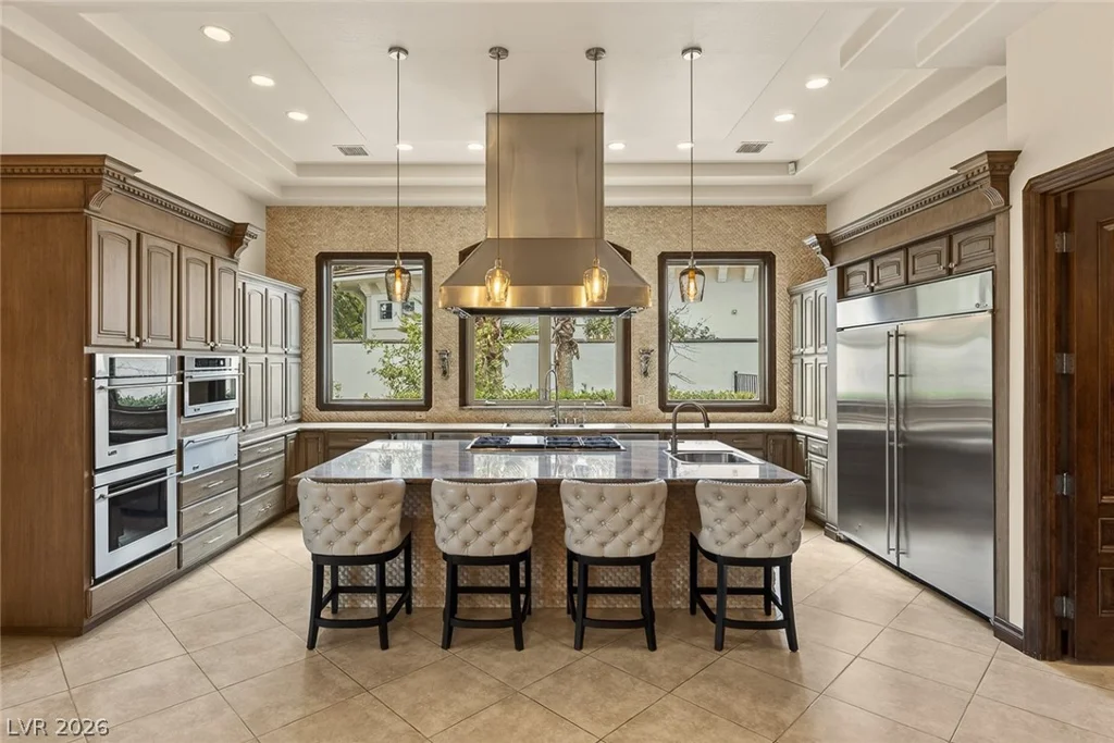 9325 Canyon Classic, Las Vegas, NV 89144
