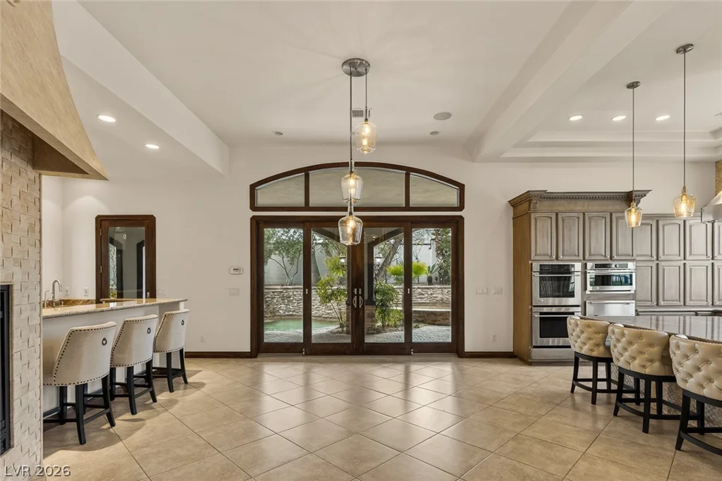 9325 Canyon Classic, Las Vegas, NV 89144
