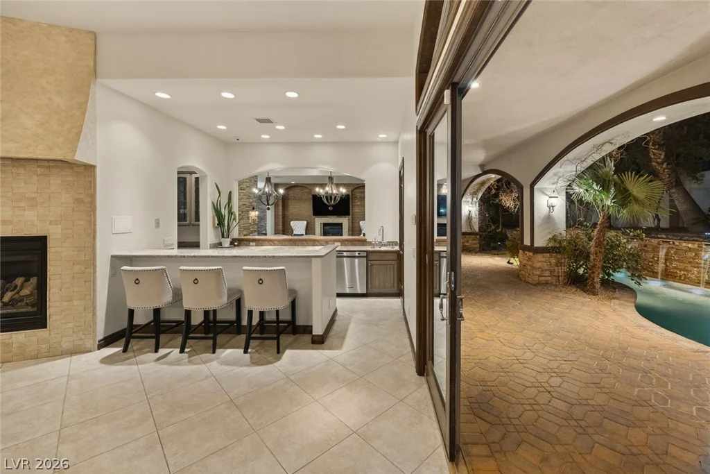 9325 Canyon Classic, Las Vegas, NV 89144