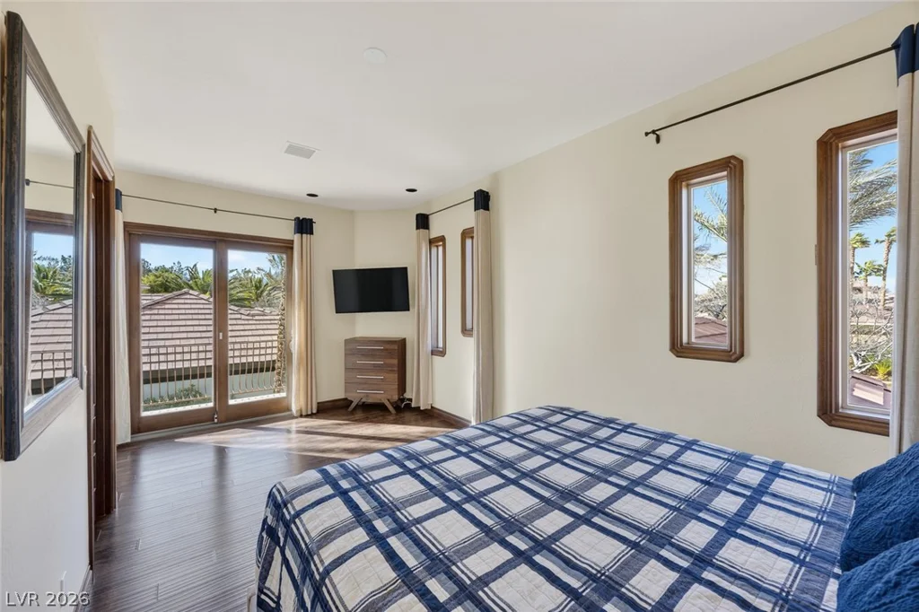 9325 Canyon Classic, Las Vegas, NV 89144