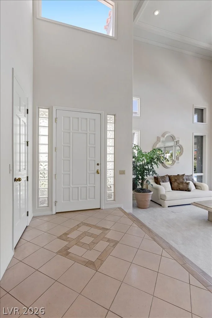8188 Horseshoe Bend, Las Vegas, NV 89113