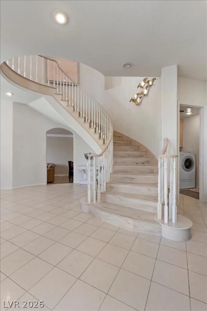 8188 Horseshoe Bend, Las Vegas, NV 89113