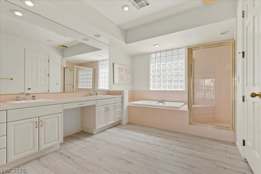 8188 Horseshoe Bend, Las Vegas, NV 89113