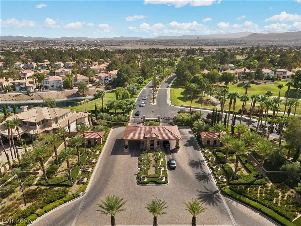 8188 Horseshoe Bend, Las Vegas, NV 89113