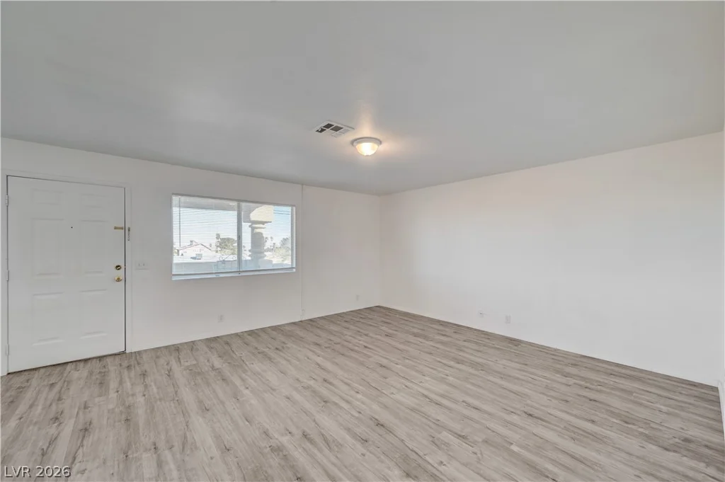 332 Buffalo, Las Vegas, NV 89145