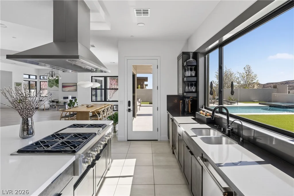 12637 Penfield, Las Vegas, NV 89138
