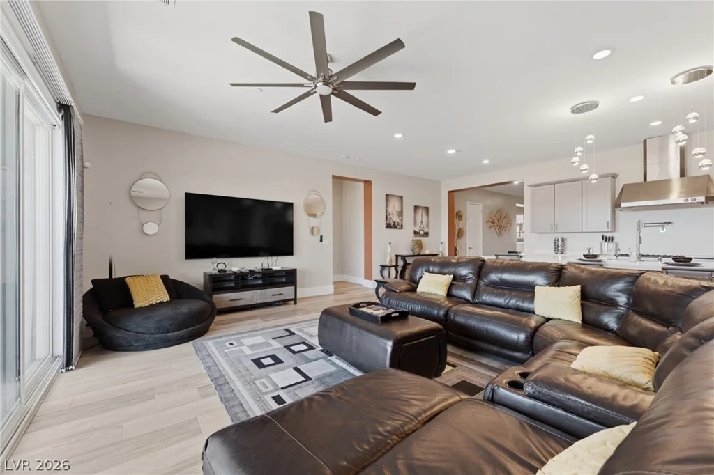 5241 Brayden, Las Vegas, NV 89131