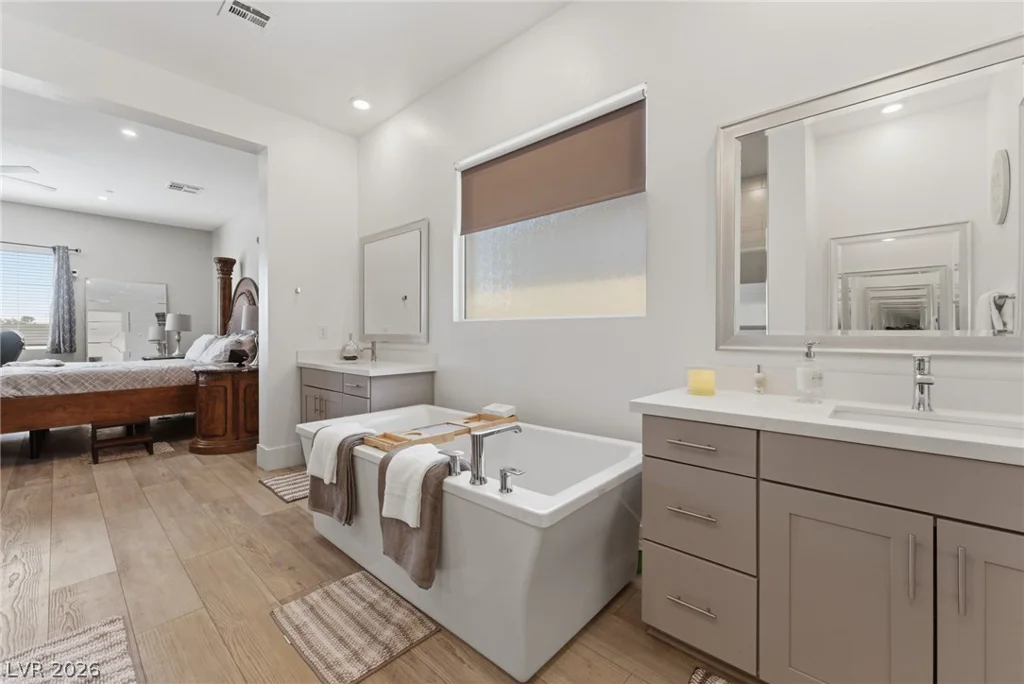 5241 Brayden, Las Vegas, NV 89131