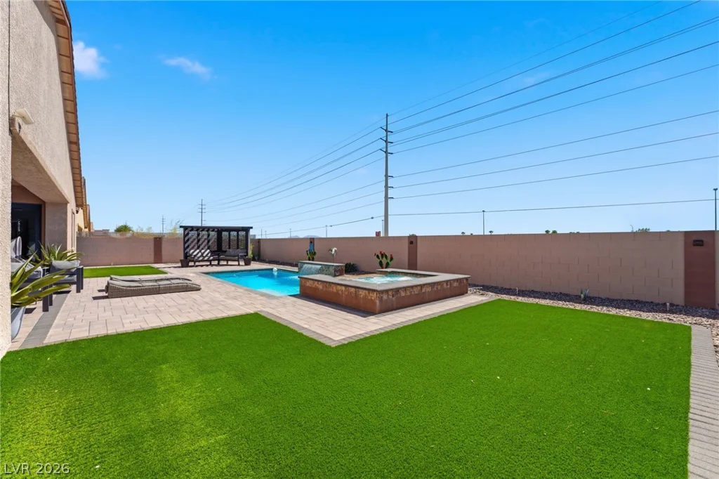 5241 Brayden, Las Vegas, NV 89131