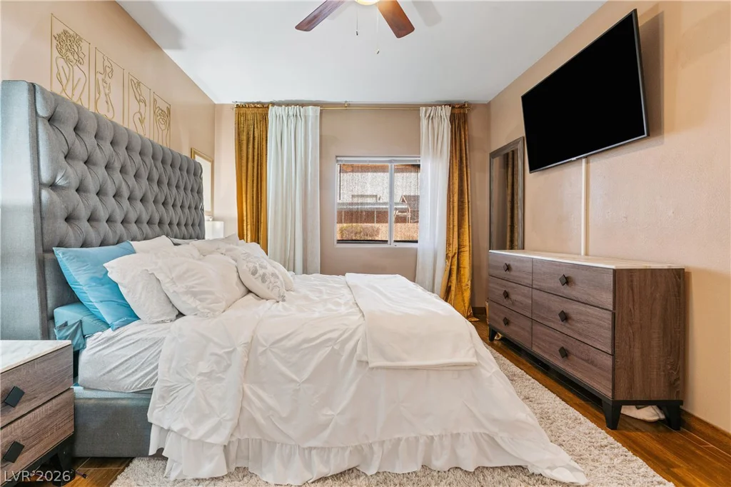 5650 Sahara, Las Vegas, NV 89142