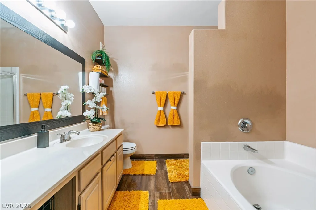 5650 Sahara, Las Vegas, NV 89142
