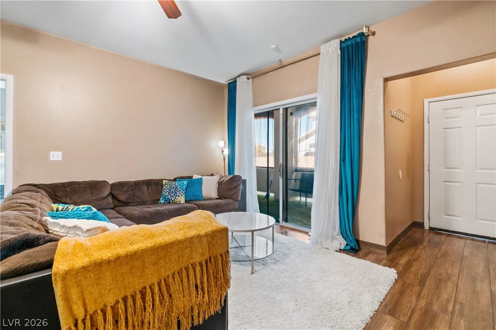5650 Sahara, Las Vegas, NV 89142