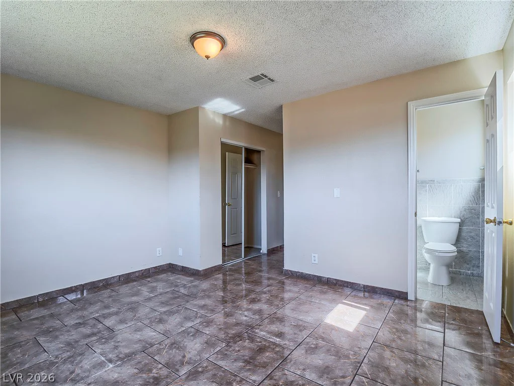 1103 Arrowhead, Las Vegas, NV 89106