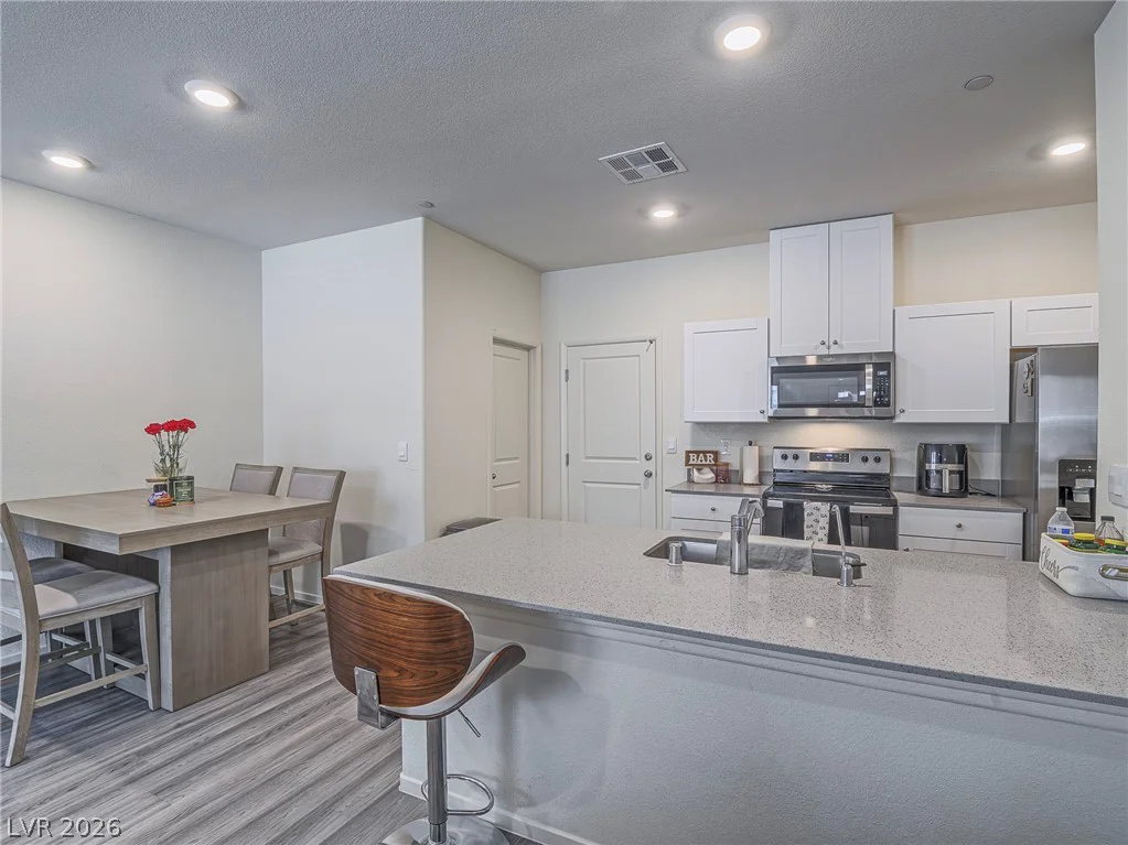 483 Waterfall Cove, Henderson, NV 89002