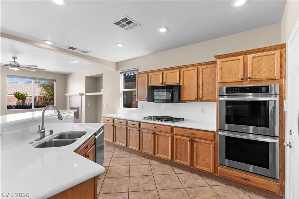 1008 Robust, North Las Vegas, NV 89081