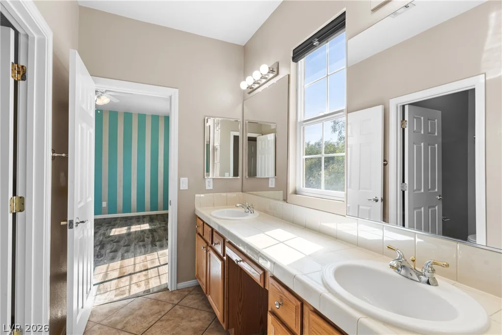 1008 Robust, North Las Vegas, NV 89081