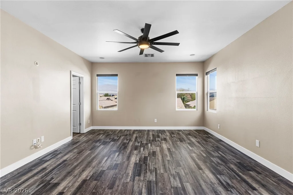 1008 Robust, North Las Vegas, NV 89081