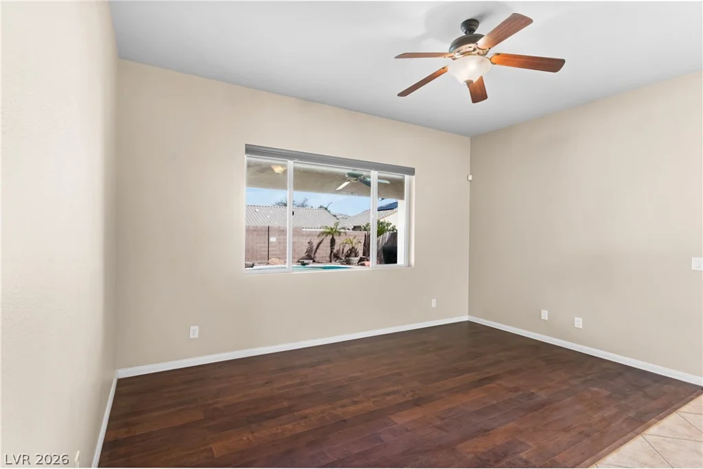 1008 Robust, North Las Vegas, NV 89081