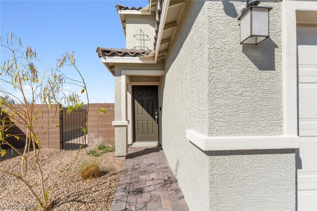 6929 Toll Mountain, North Las Vegas, NV 89086