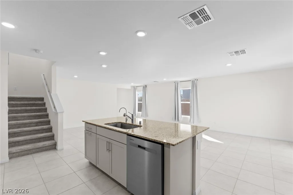 6929 Toll Mountain, North Las Vegas, NV 89086