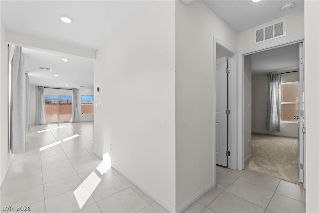 6929 Toll Mountain, North Las Vegas, NV 89086