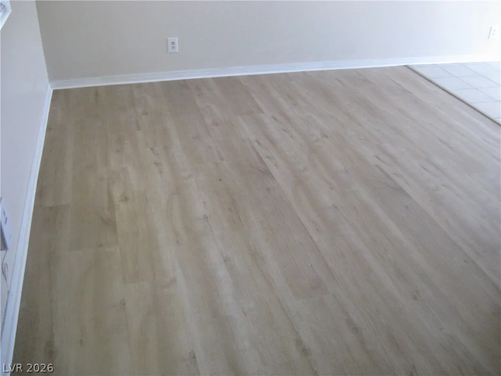 5052 Mountain Vista, Las Vegas, NV 89120