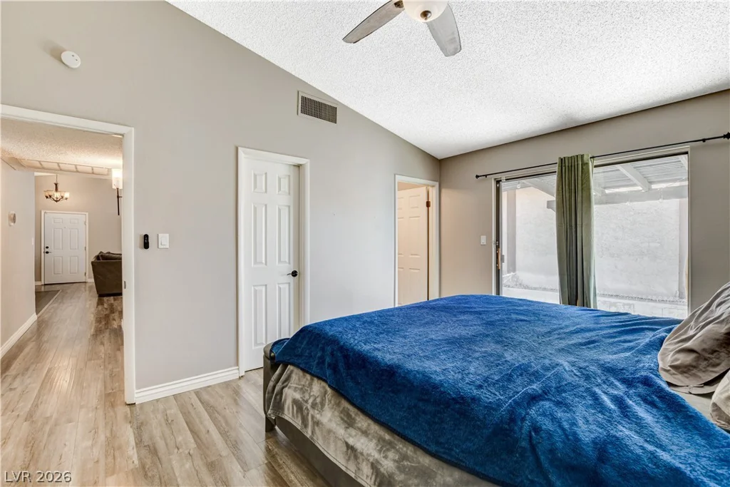 8404 Mulcahy, Las Vegas, NV 89145