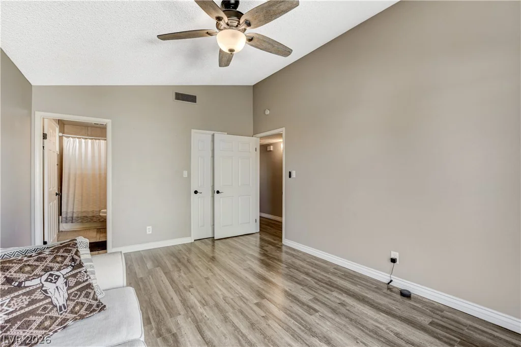8404 Mulcahy, Las Vegas, NV 89145