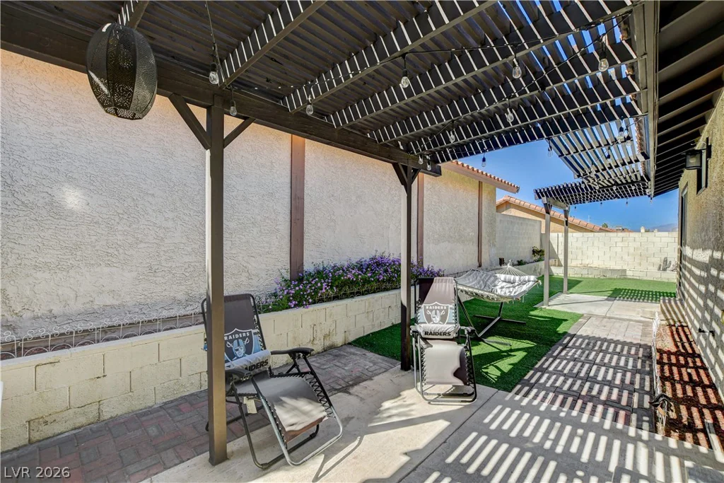 8404 Mulcahy, Las Vegas, NV 89145
