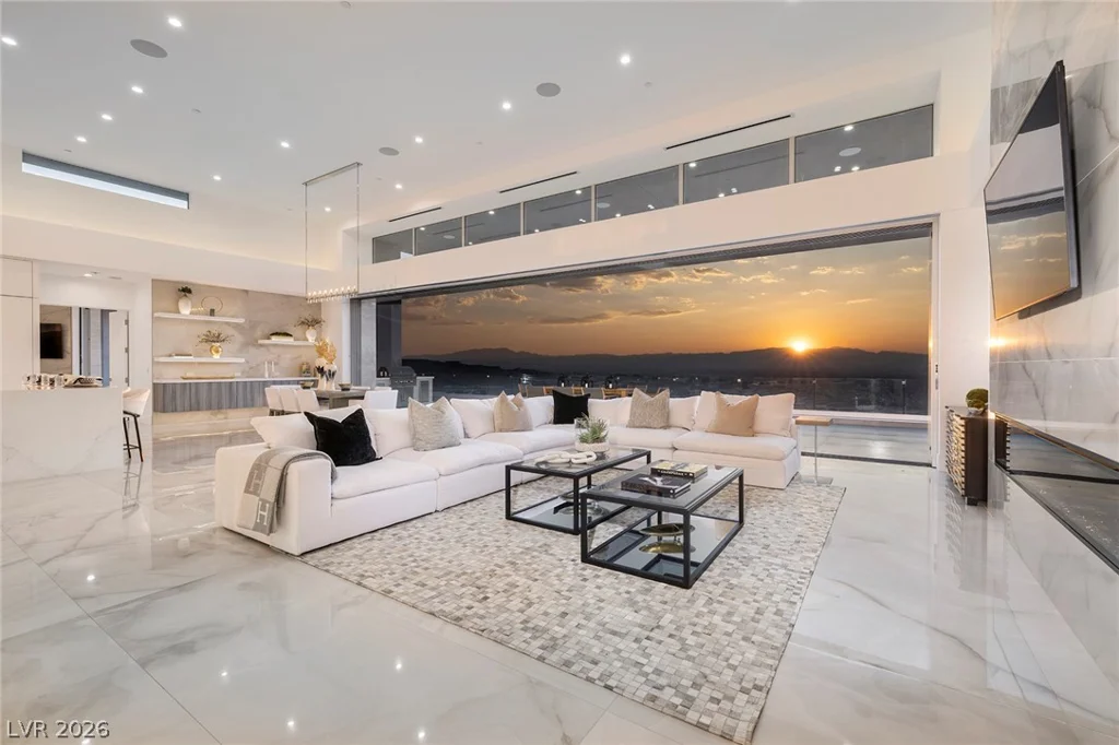 665 Overlook Rim, Henderson, NV 89012