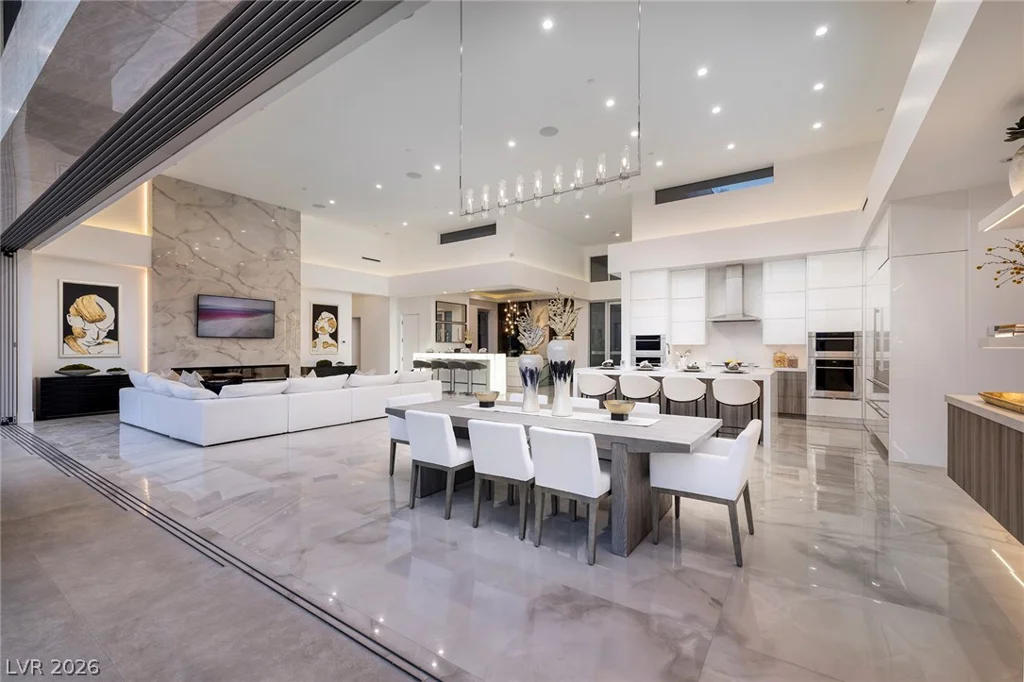 665 Overlook Rim, Henderson, NV 89012