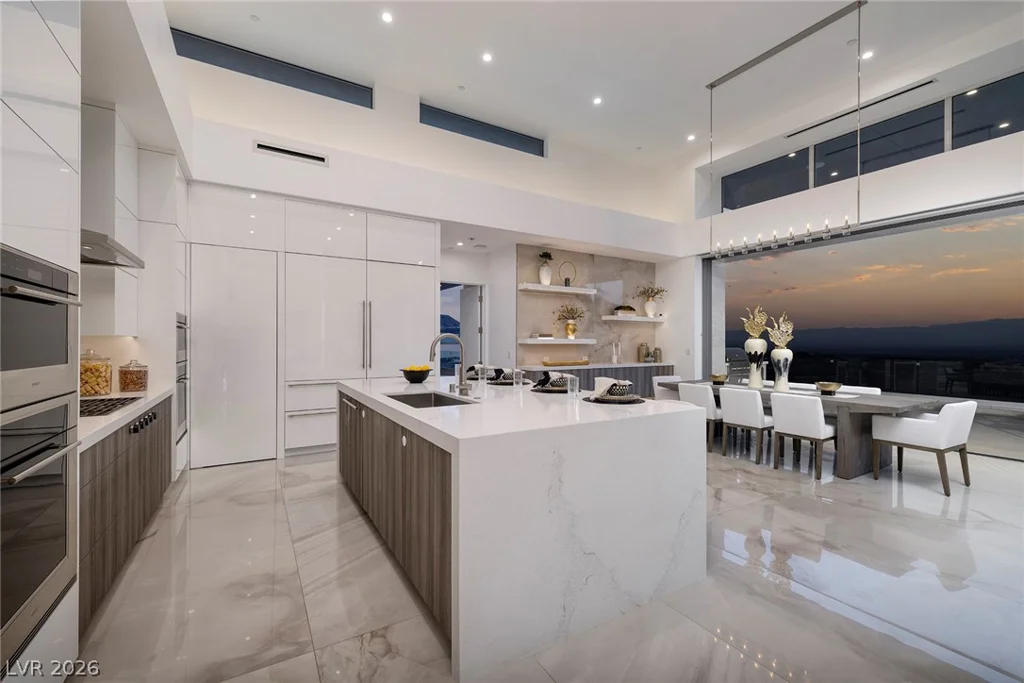 665 Overlook Rim, Henderson, NV 89012