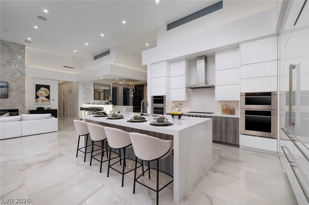 665 Overlook Rim, Henderson, NV 89012