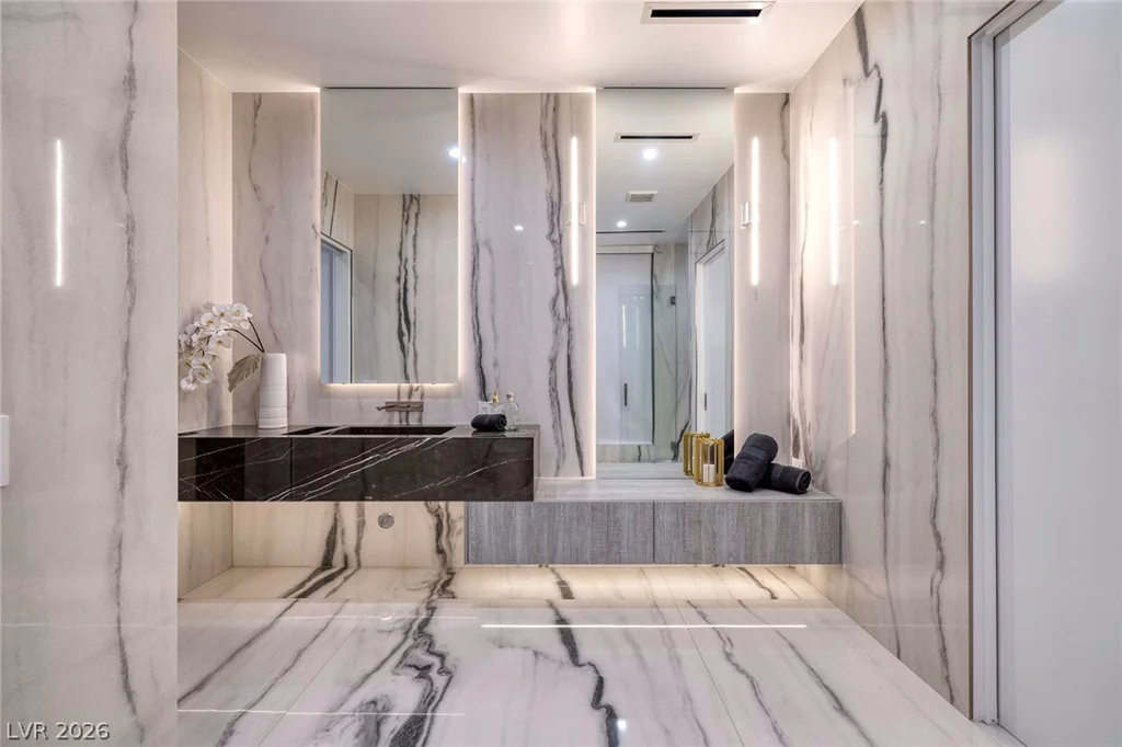 665 Overlook Rim, Henderson, NV 89012