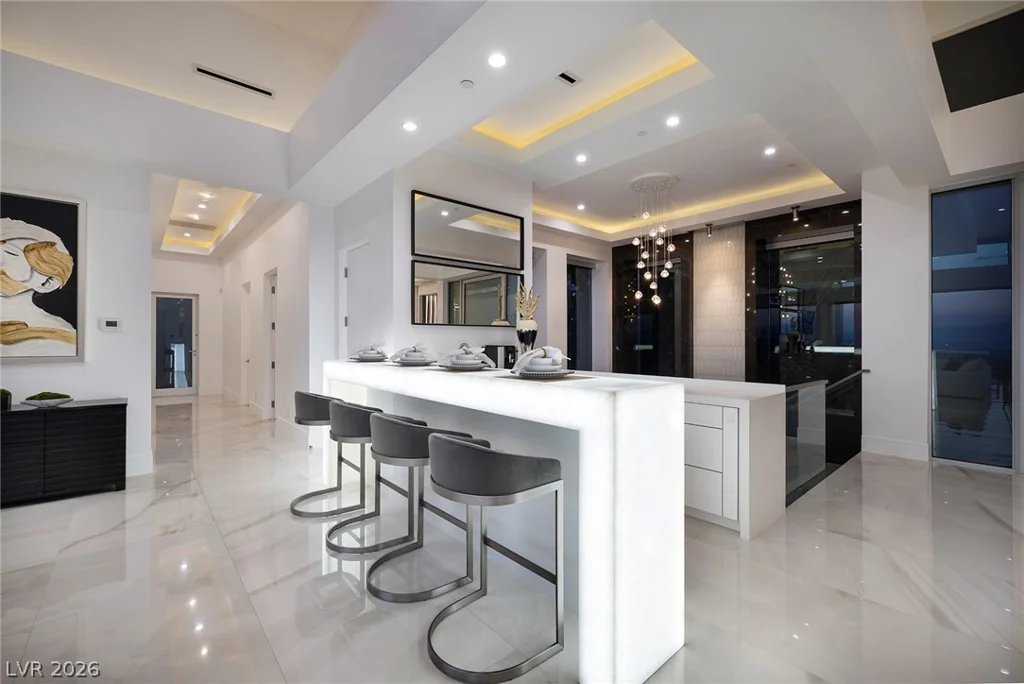 665 Overlook Rim, Henderson, NV 89012