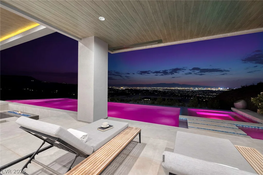 665 Overlook Rim, Henderson, NV 89012