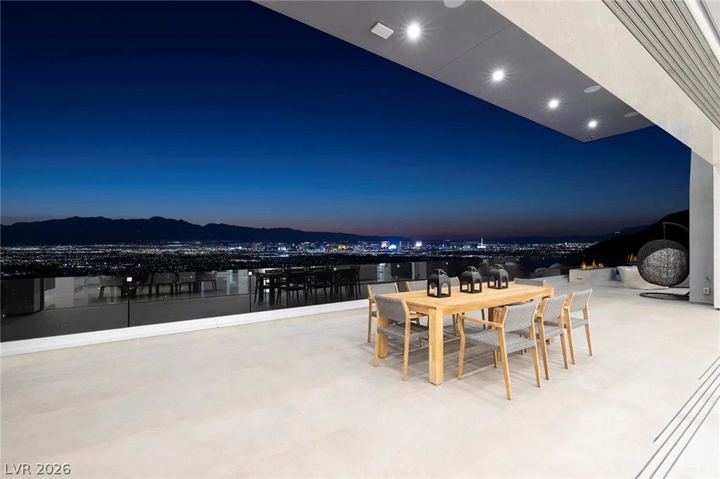665 Overlook Rim, Henderson, NV 89012